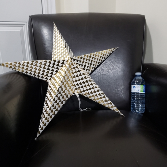 Handmade Indian Paper Stars - Picture 3 of 6